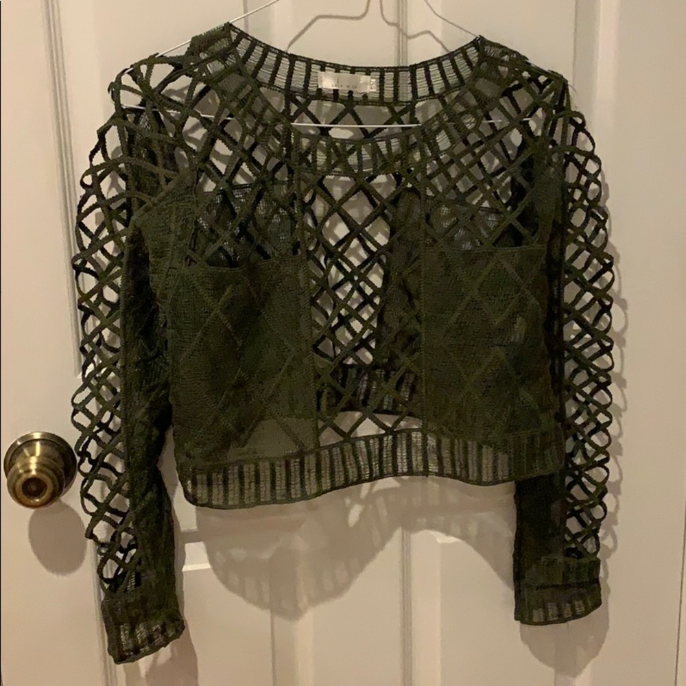 olive green cutout LF top